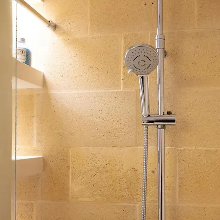 Bianco Mare アパート